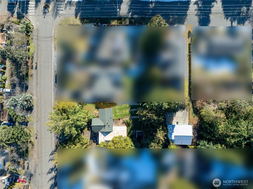 Photo of 17017 10th Avenue NE, Shoreline, WA 98155 (MLS # 2476086)