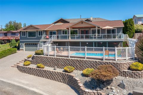 Photo of 165 Coral Street, Manson, WA 98831 (MLS # 2421369) Photo of 165 Coral Street, Manson, WA 98831 (MLS # 2421369)
