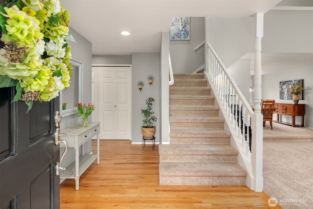 Photo of 4079 240th Place SE, Sammamish, WA 98029 (MLS # 2496713)