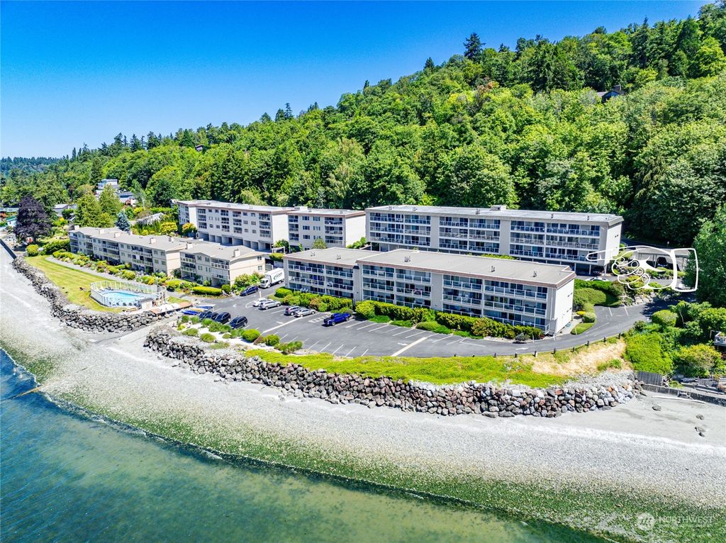 Photo of 10203 47th Avenue SW #C6, Seattle, WA 98146 (MLS # 2254619)