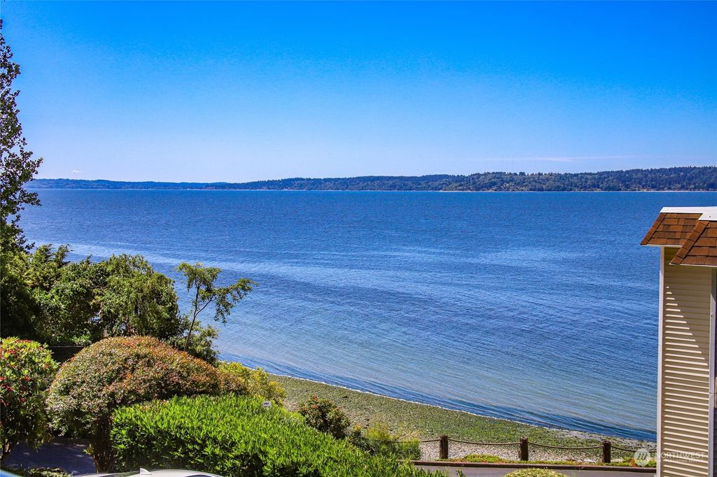 Photo of 10203 47th Avenue SW #C6, Seattle, WA 98146 (MLS # 2254619)