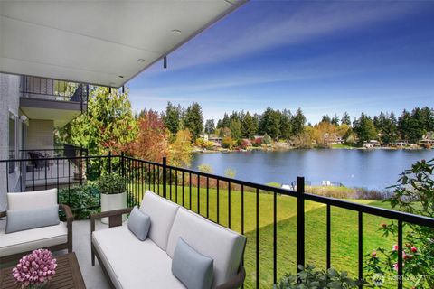 Photo of 322 N 134th Street #203, Seattle, WA 98133 (MLS # 2362570)