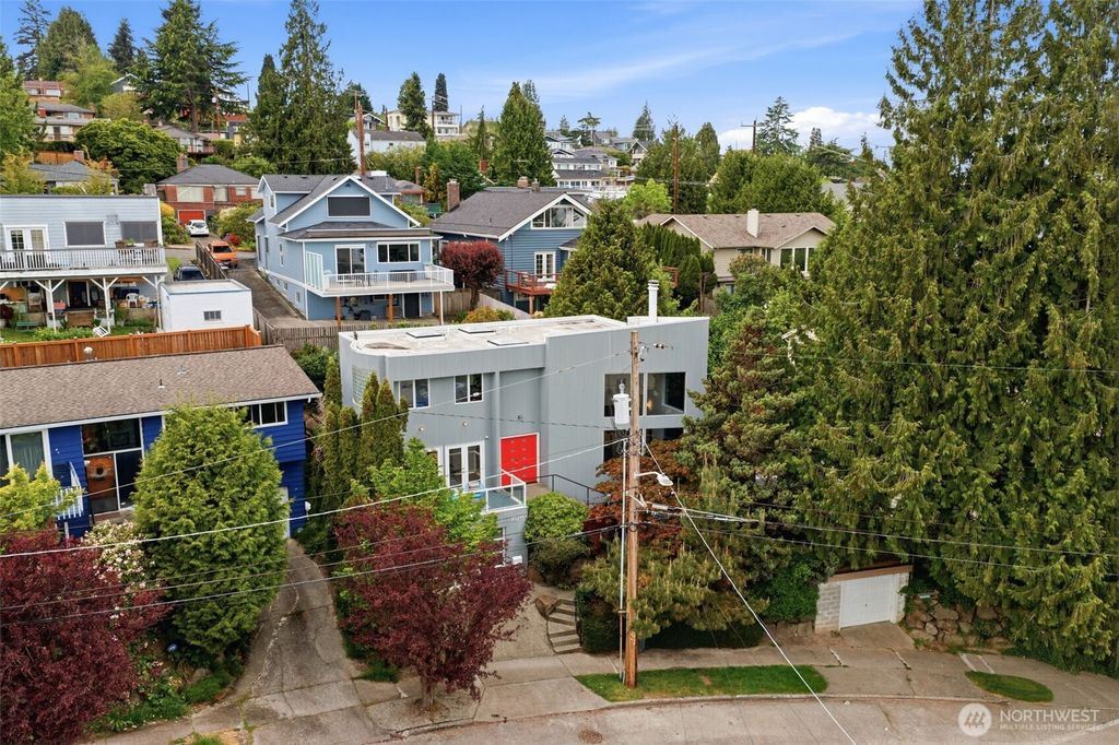 Photo of 10215 Waters Avenue S, Seattle, WA 98178 (MLS # 2522730)