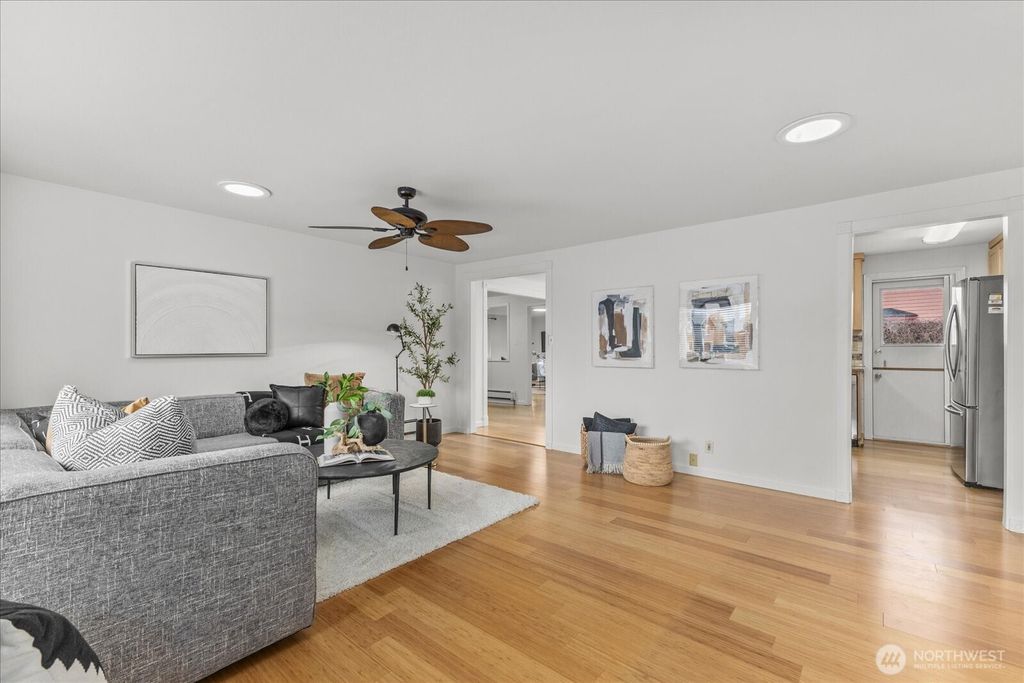 Photo of 13508 Wigen Road, Lynnwood, WA 98087 (MLS # 2497951)