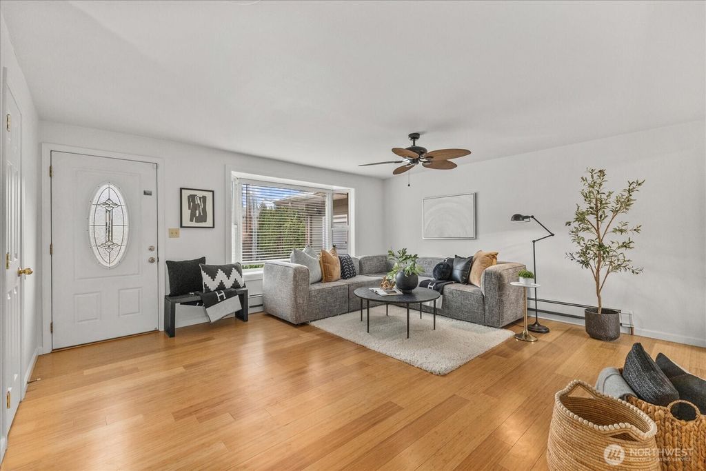 Photo of 13508 Wigen Road, Lynnwood, WA 98087 (MLS # 2497951)