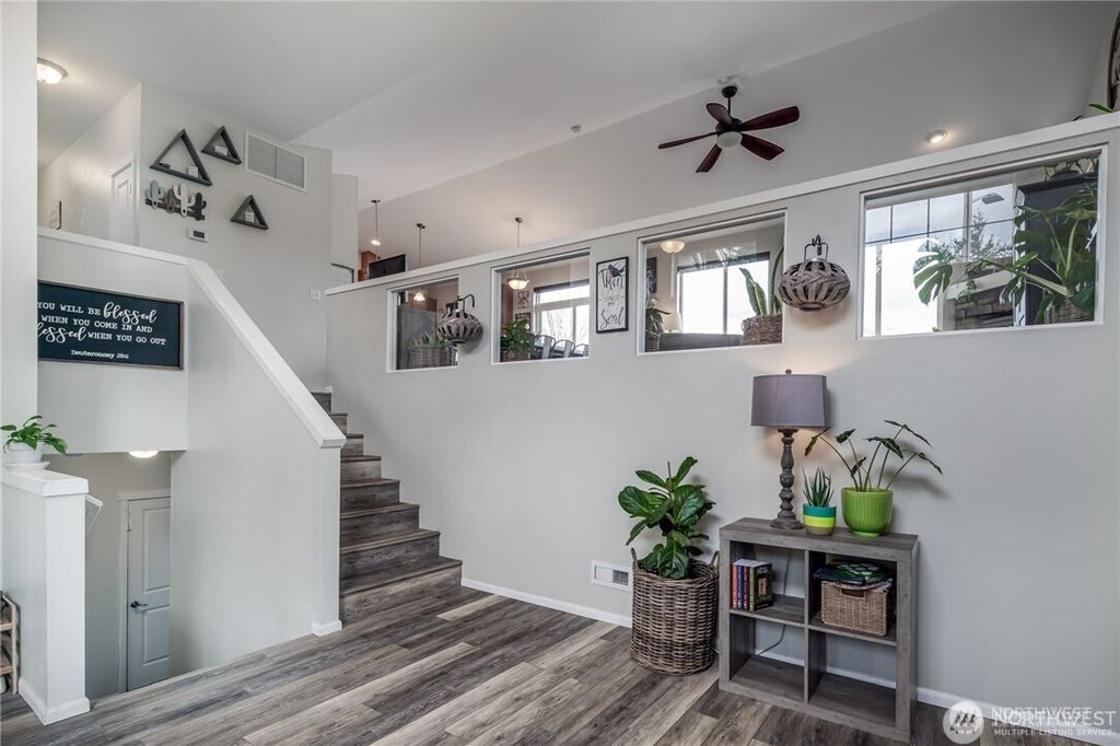 Photo of 17218 84th Avenue NE, Arlington, WA 98223 (MLS # 2487444)