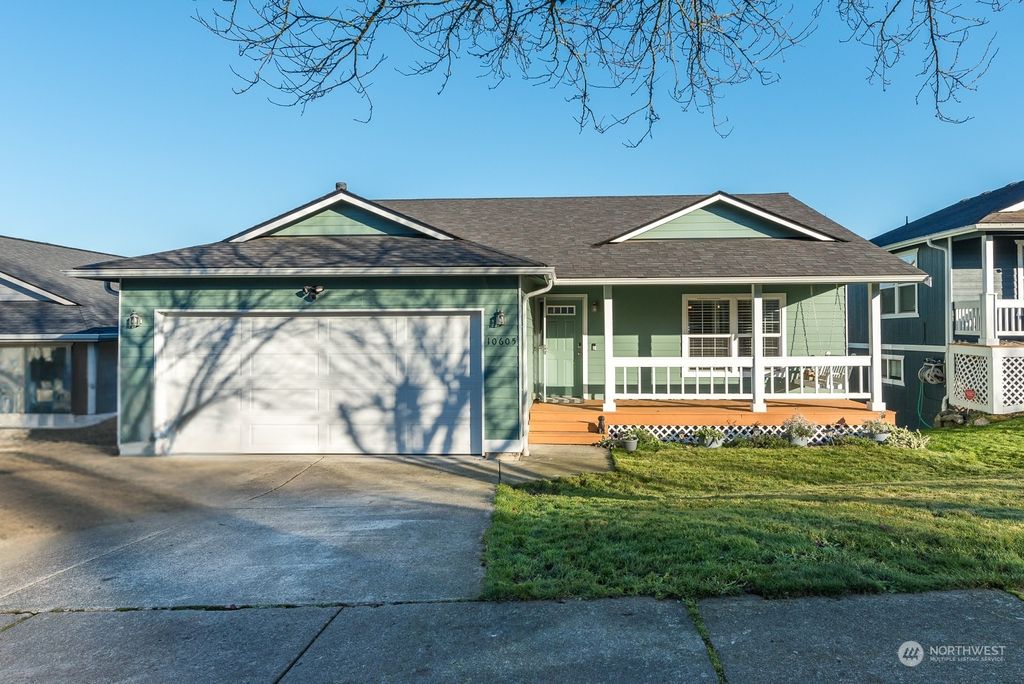 Photo of 10605 66th Ave NE Ave, Marysville, WA 98270 (MLS # 2329780)