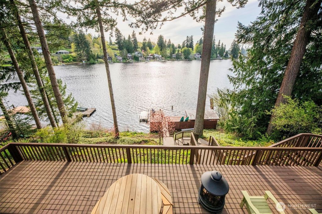 Photo of 18626 75th Avenue NW, Stanwood, WA 98292 (MLS # 2360644)
