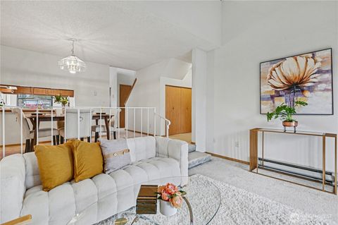 23001 Lakeview Dr 302 Mountlake Terrace WA 98043