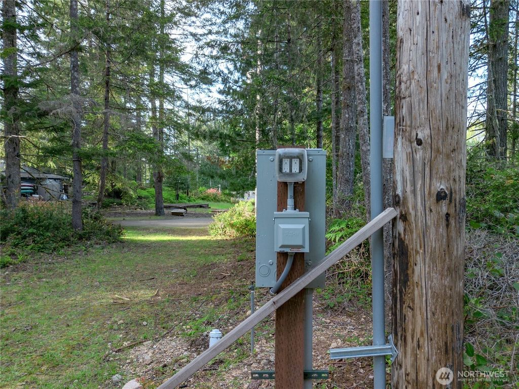 Photo of 30 E Glenmorgan Court, Shelton, WA 98584 (MLS # 2467161)