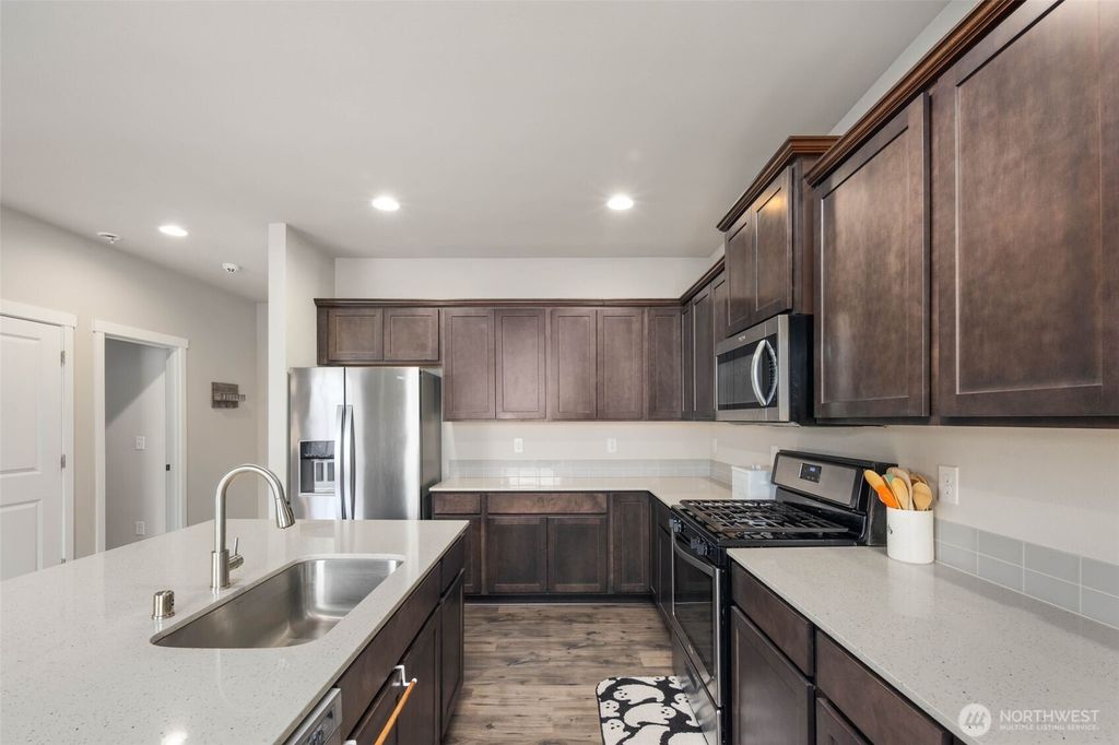 Photo of 6830 Sweetgum Avenue NE, Lacey, WA 98516 (MLS # 2445179)