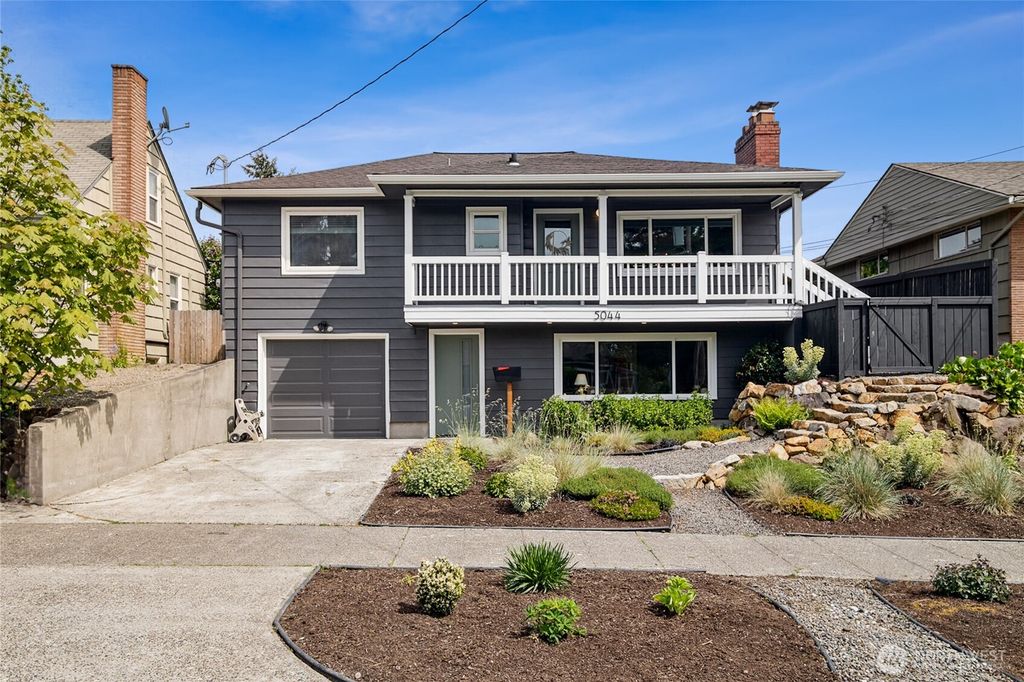 Photo of 5044 44th Avenue S, Seattle, WA 98118 (MLS # 2371829)