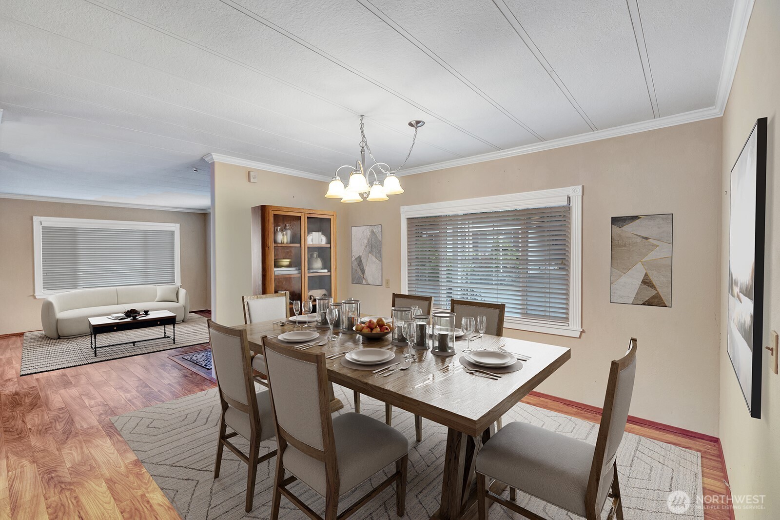 2500 Alder Street 16