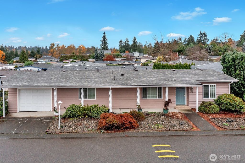 Photo of 2500 Alder Street #16, Milton, WA 98354 (MLS # 2455496)