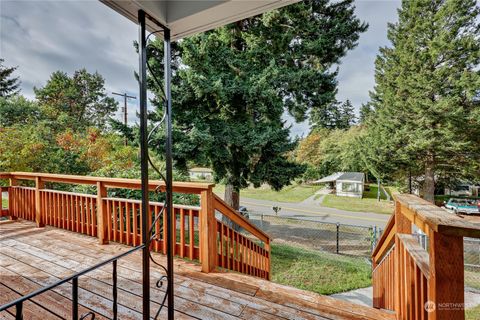 A home in Bremerton