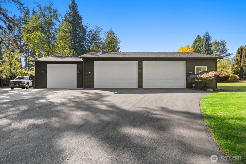 18607 165th Avenue NE