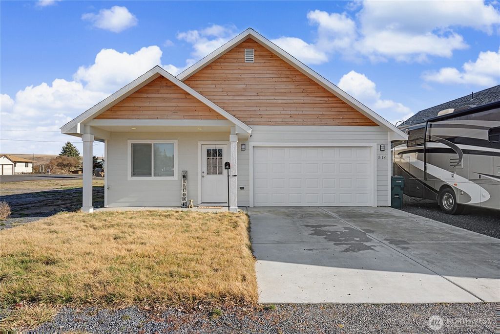 Photo of 516 E Alder Avenue E, Ritzville, WA 99169 (MLS # 2488250)
