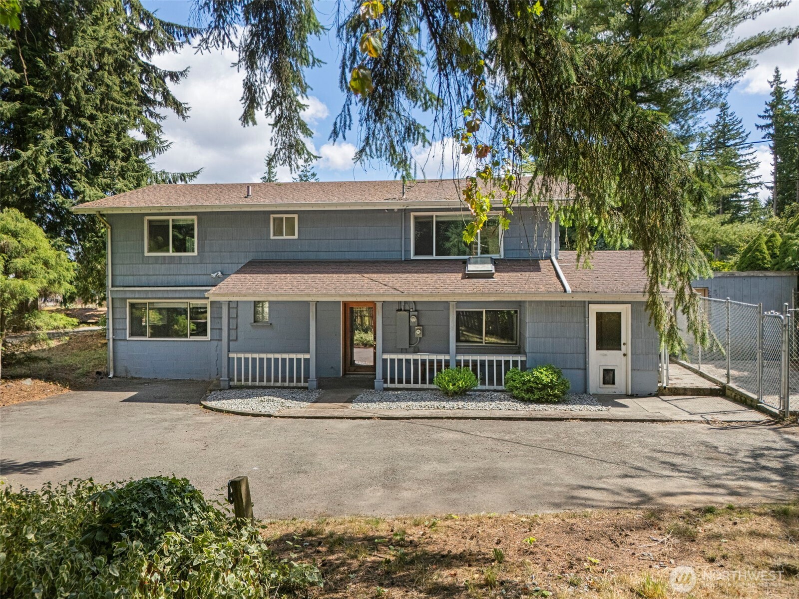 9712 Old Highway 99 SE