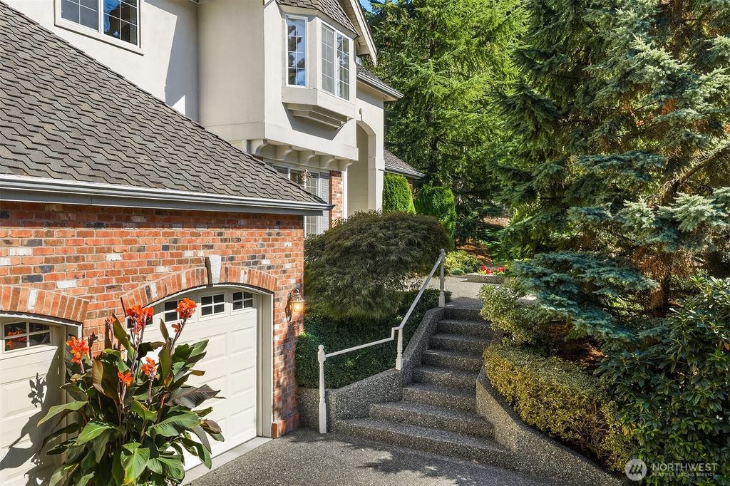 Photo of 9920 197 Court NE, Redmond, WA 98053 (MLS # 2442909)