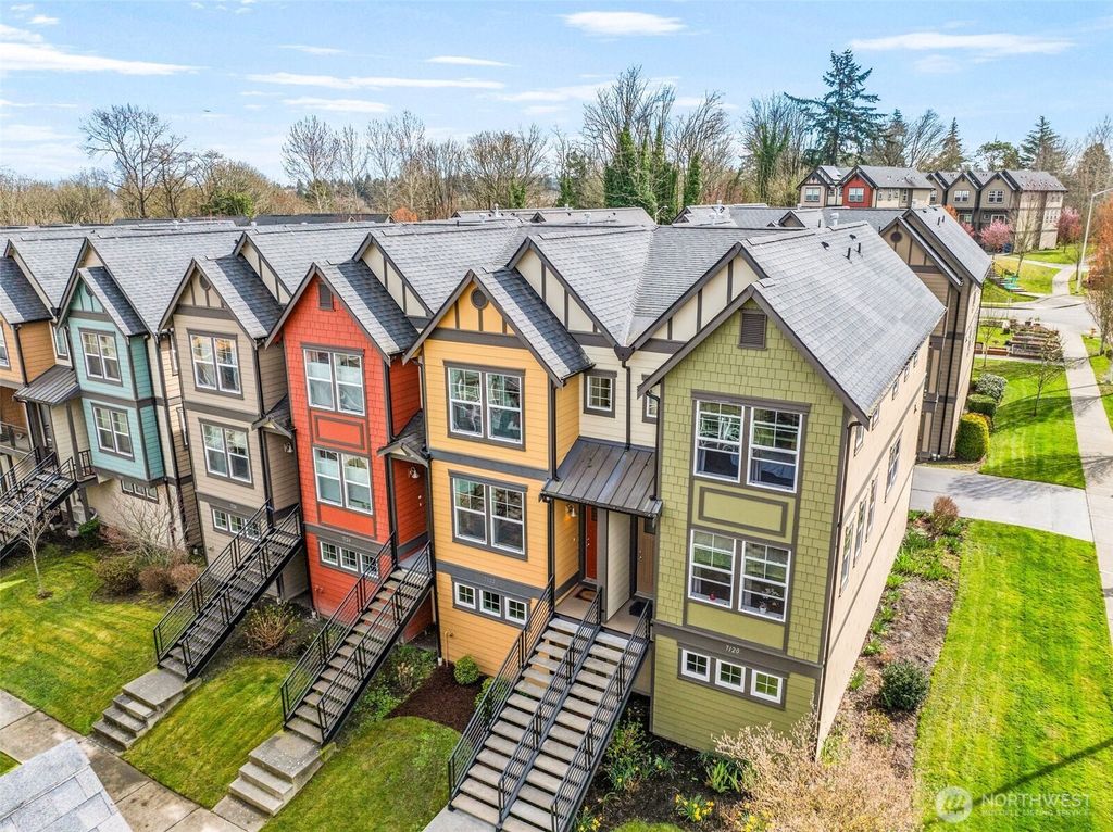 Photo of 7122 27th Avenue SW, Seattle, WA 98106 (MLS # 2349587)