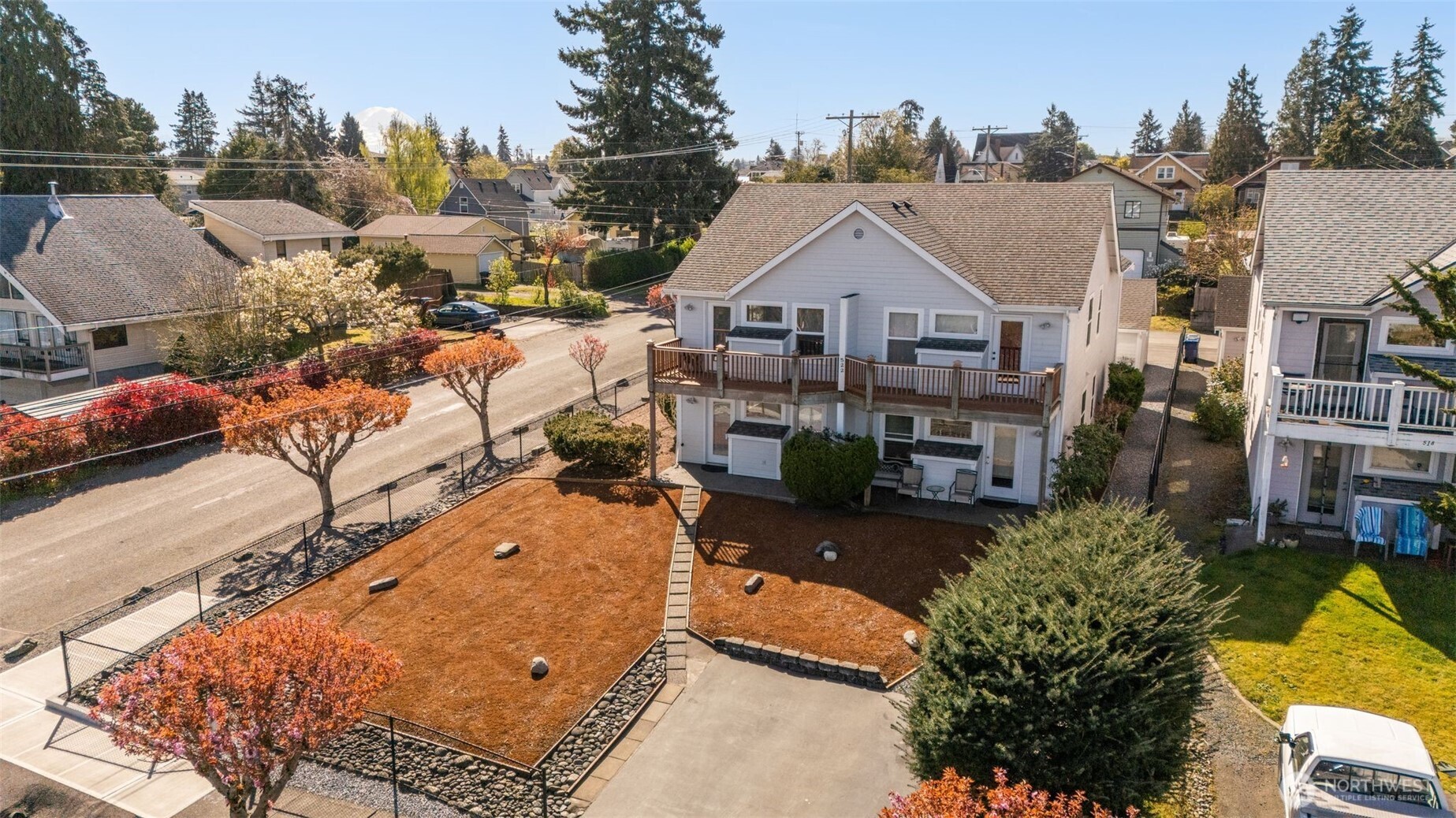 522 E 32nd Street A-D