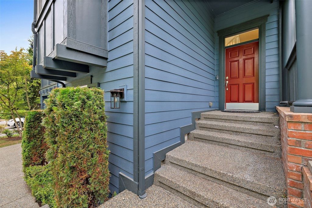 Photo of 6912 Silent Creek Avenue SE, Snoqualmie, WA 98065 (MLS # 2456775)