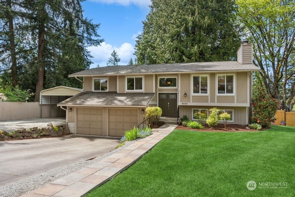 Photo of 9531 172nd Avenue NE, Redmond, WA 98052 (MLS # 2053967)