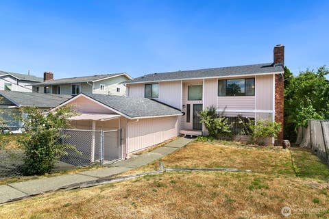 Photo of 6774 28th Avenue S, Seattle, WA 98108 (MLS # 2568723)