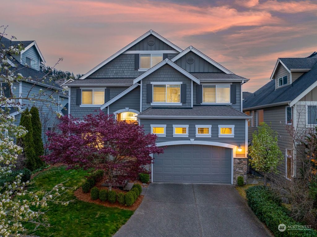 Photo of 8632 138th Place SE, Newcastle, WA 98059 (MLS # 2218948)