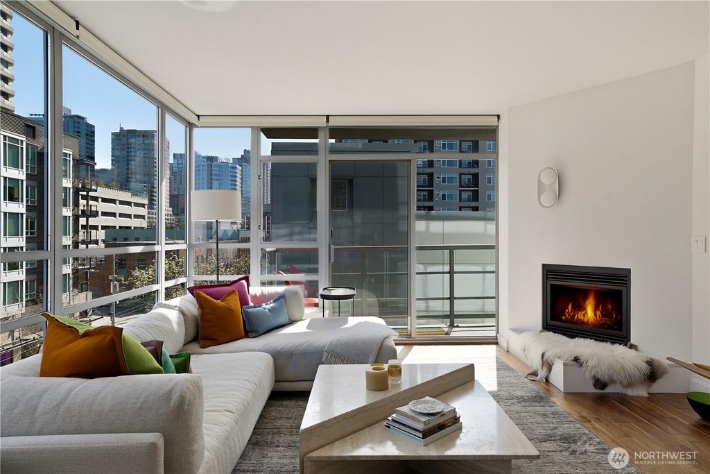 Photo of 2929 1st Avenue #519, Seattle, WA 98121 (MLS # 2495775)