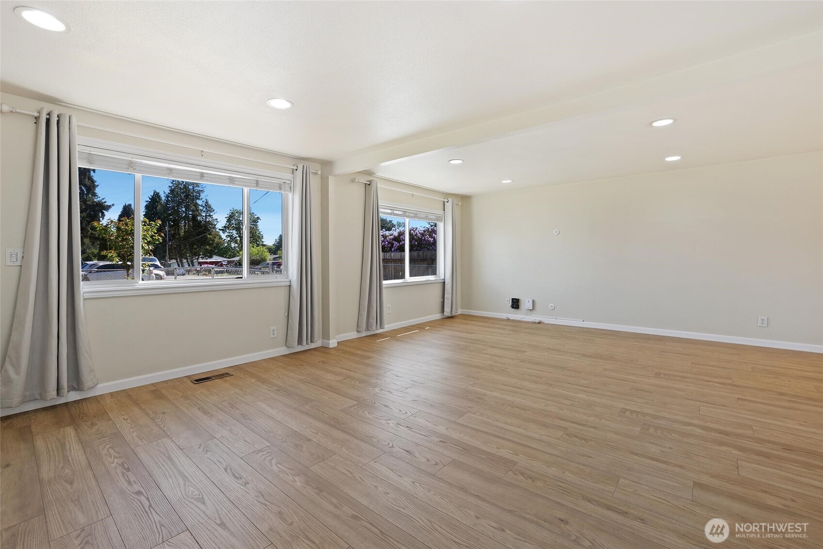 11802 SE 272nd Place