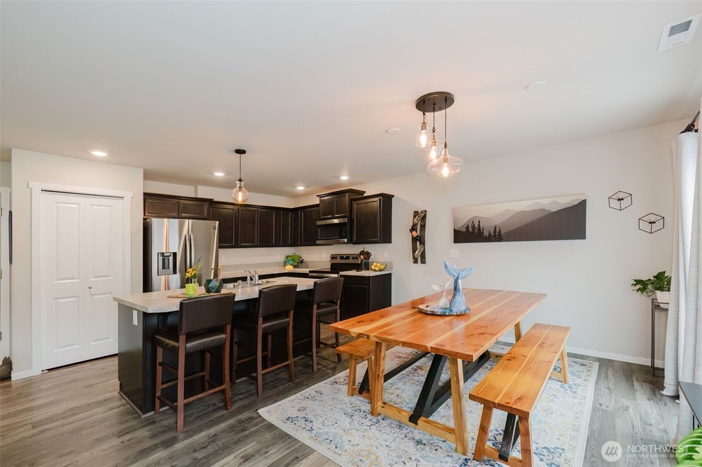 Photo of 18202 107th Avenue E, Puyallup, WA 98374 (MLS # 2553786)