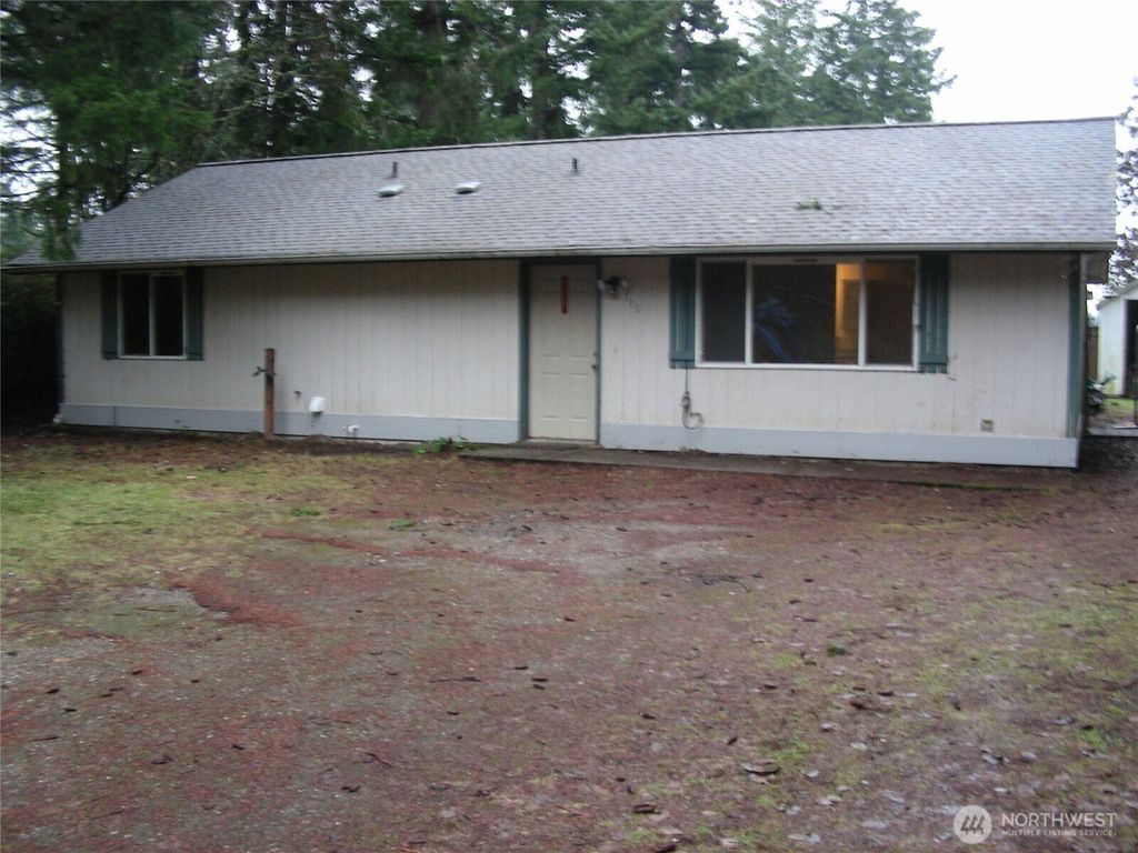 Photo of 111 NE Santa Maria Lane, Belfair, WA 98528 (MLS # 2473093)