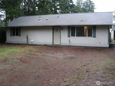 Photo of 111 NE Santa Maria Lane, Belfair, WA 98528 (MLS # 2473093)