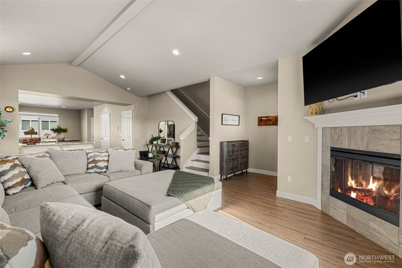 284 S Nevada