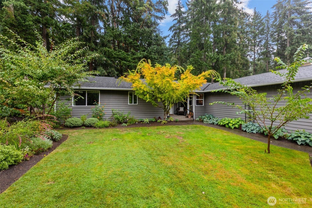 Photo of 11315 38th Court NW, Gig Harbor, WA 98332 (MLS # 2588502)