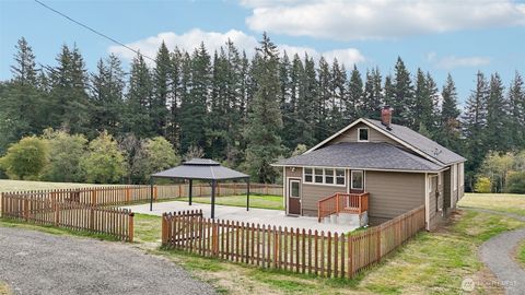 Photo of 2615 SE 342nd Avenue, Washougal, WA 98671 (MLS # 2441727)
