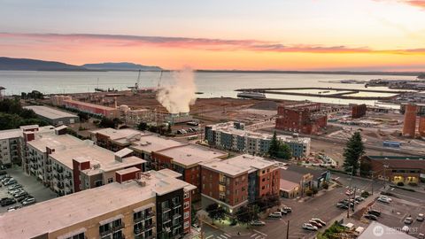 Photo of 1015 Railroad Avenue #402, Bellingham, WA 98225 (MLS # 2416947)