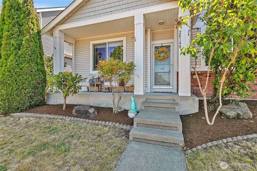 Photo of 28140 239th Avenue SE, Maple Valley, WA 98038 (MLS # 2382711)