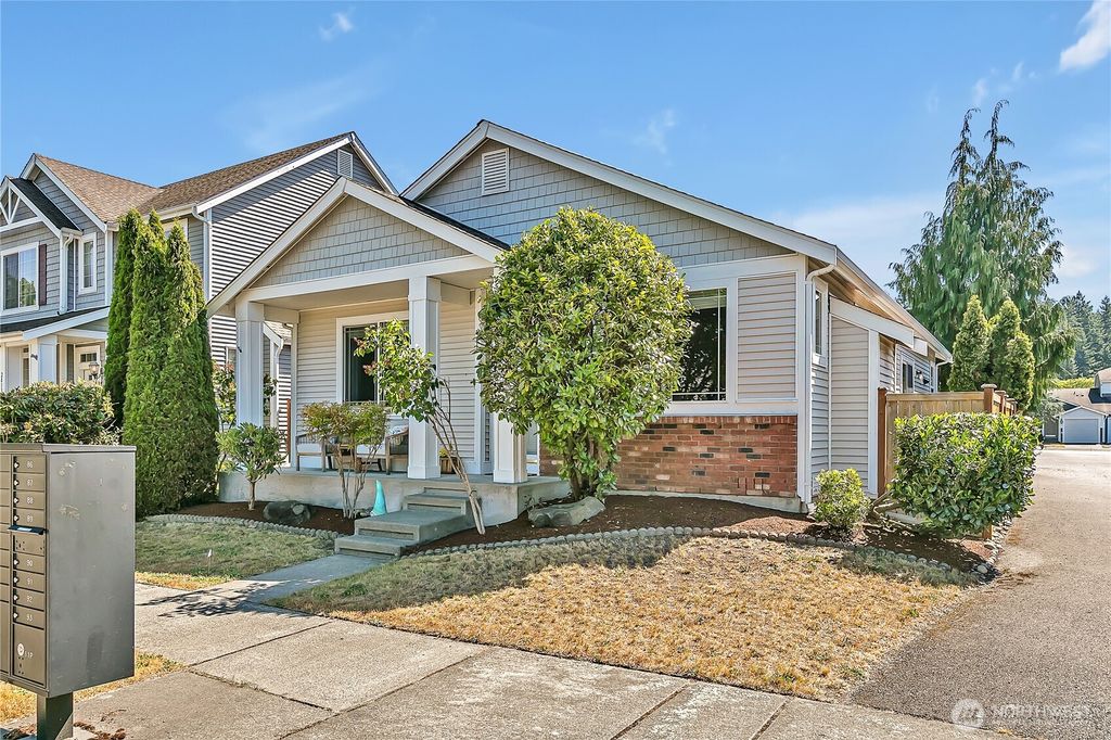 Photo of 28140 239th Avenue SE, Maple Valley, WA 98038 (MLS # 2382711)