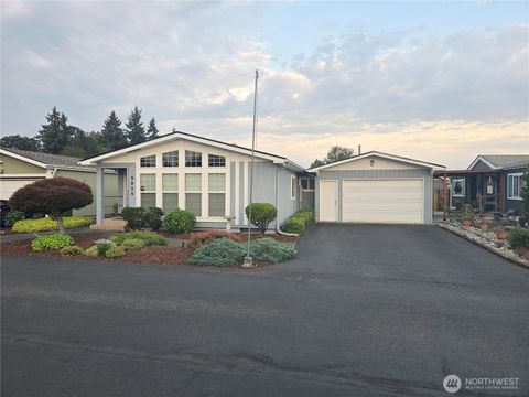 Photo of 9824 Asotin Street S, Tacoma, WA 98444 (MLS # 2426579)