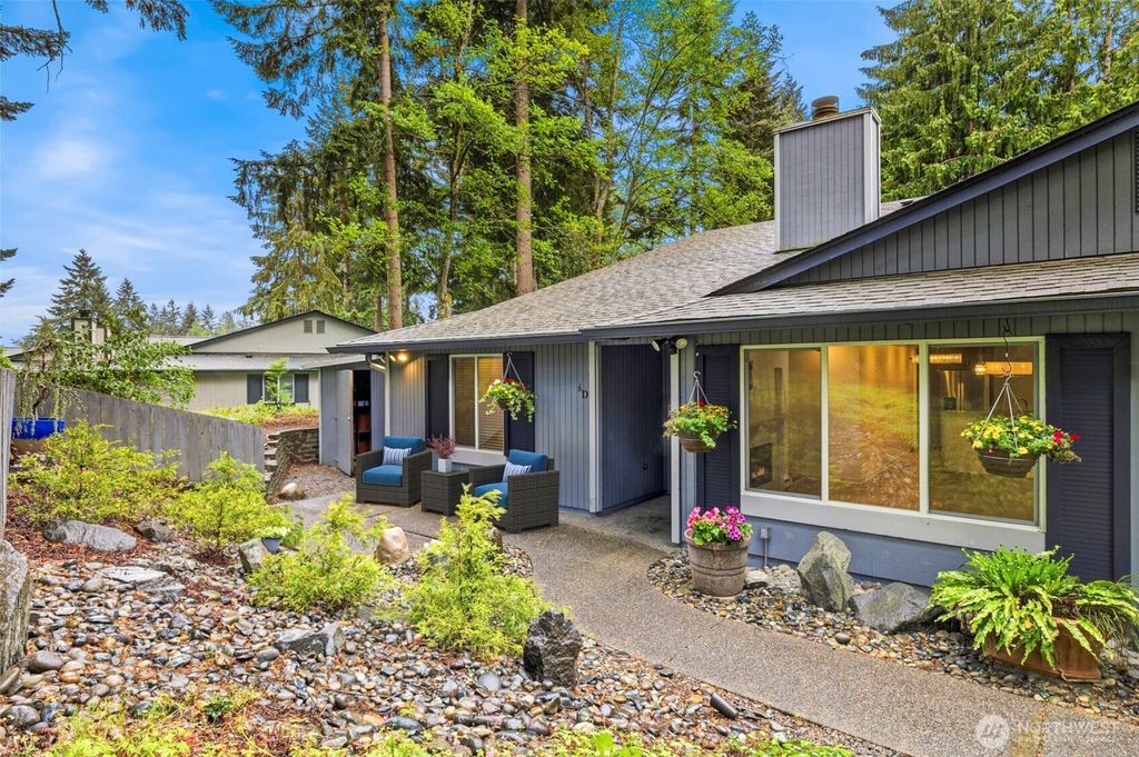 Photo of 519 S 321st Street #6D, Federal Way, WA 98003 (MLS # 2525340)