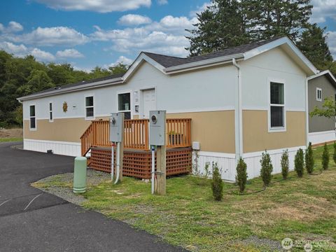 Photo of 1303 30th Street #21, Seaview, WA 98624 (MLS # 2457368)