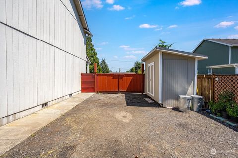 A home in Algona