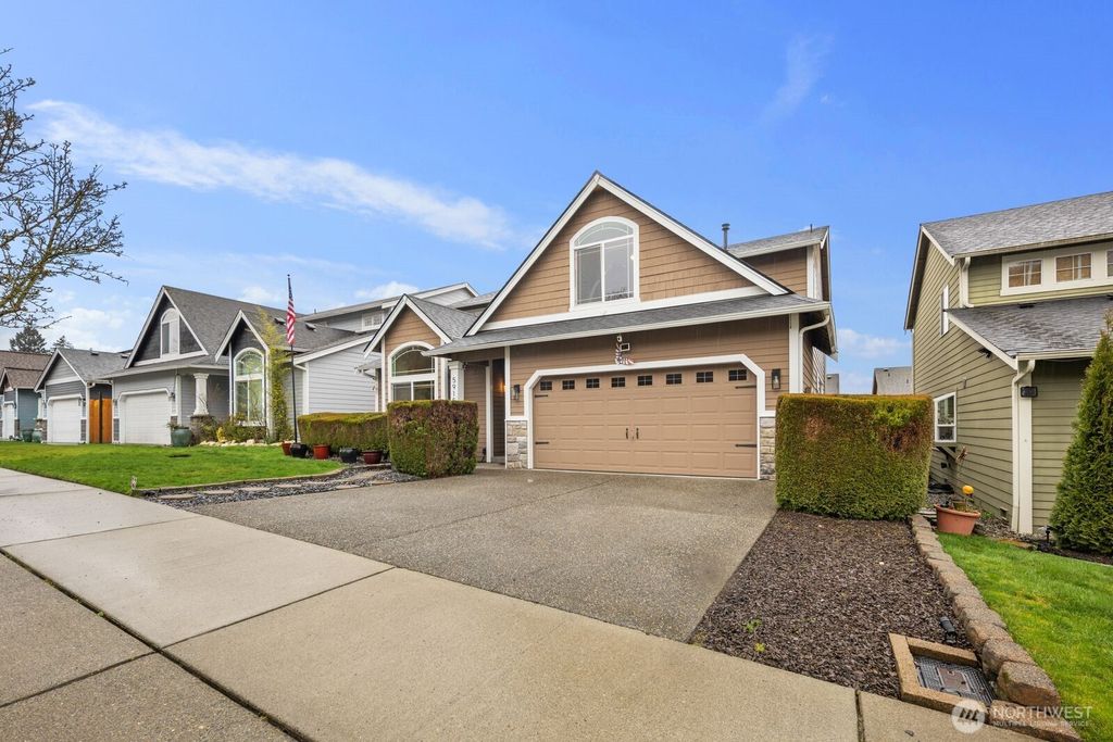 Photo of 5915 121st Street SE, Snohomish, WA 98296 (MLS # 2487824)