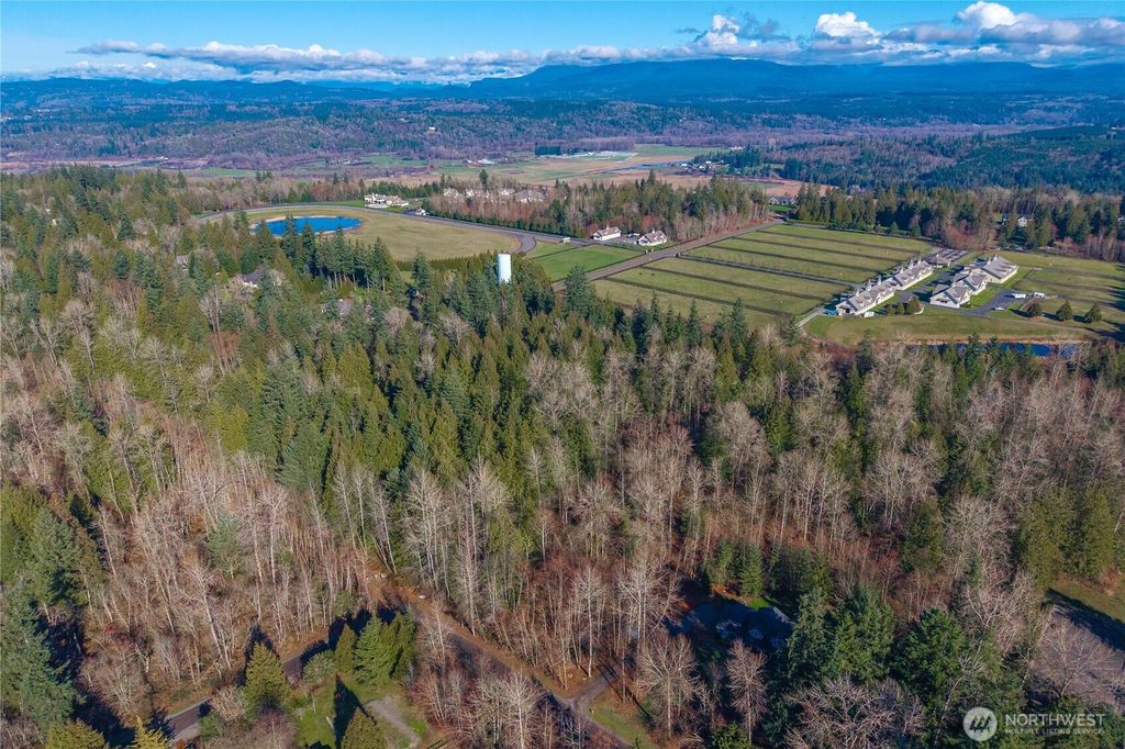 Photo of 67 XX 258th Avenue NE, Redmond, WA 98053 (MLS # 2488904)