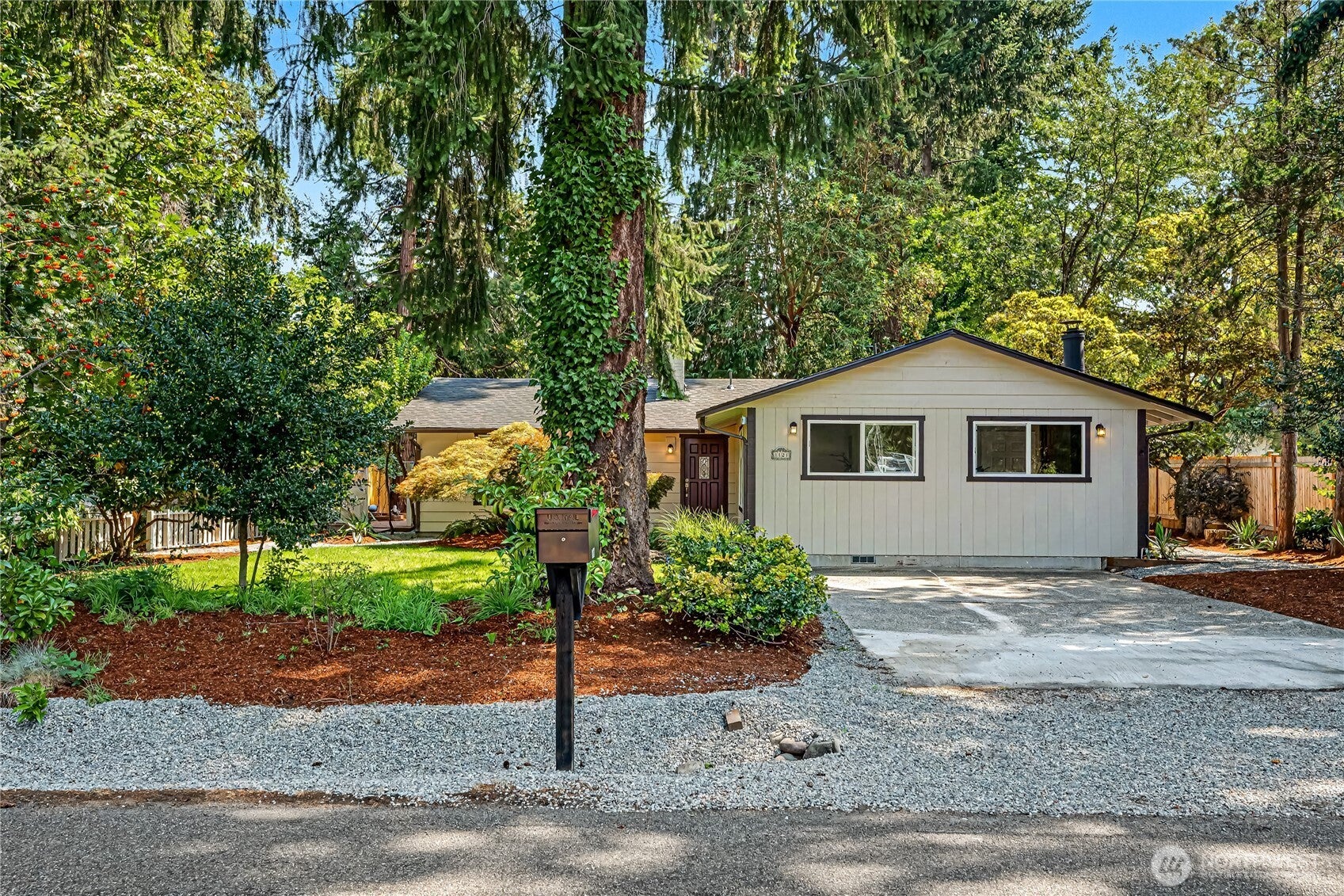 1121 Military Road E