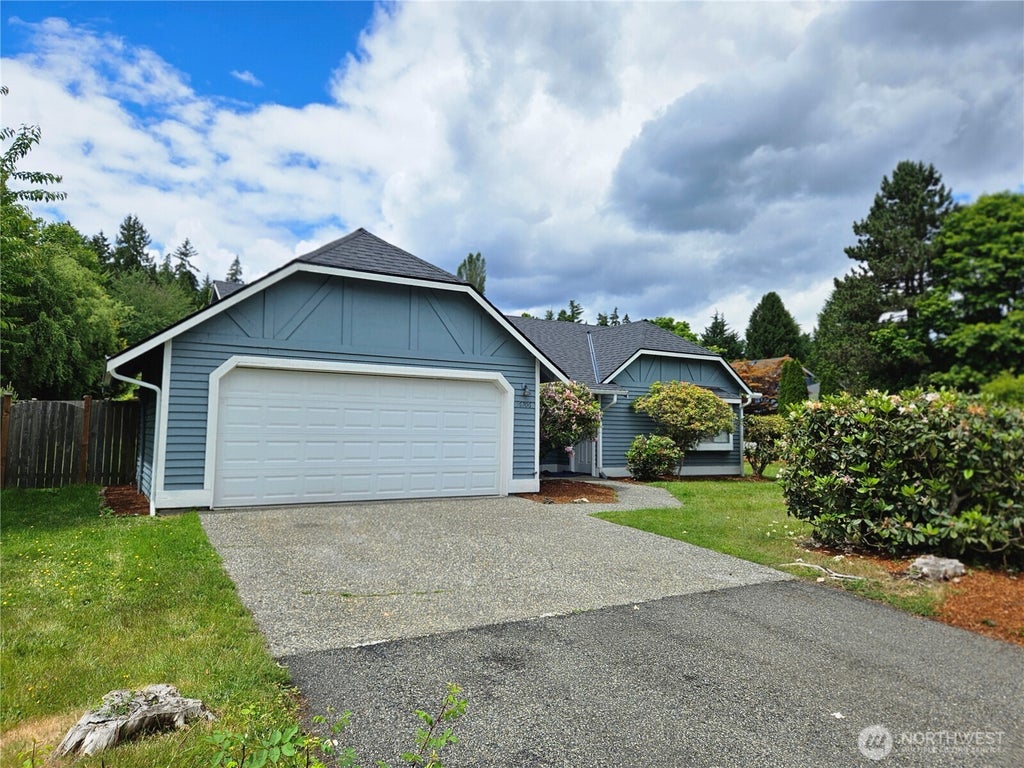 Photo of 16706 6th Avenue SE, Bothell, WA 98012 (MLS # 2539526)