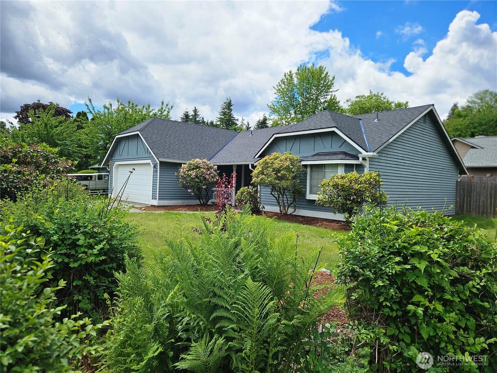 Photo of 16706 6th Avenue SE, Bothell, WA 98012 (MLS # 2539526)