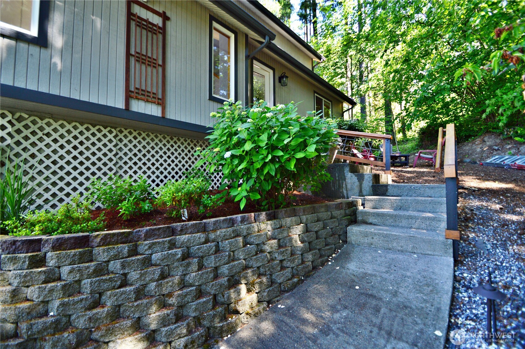 1923 SE Maple Drive
